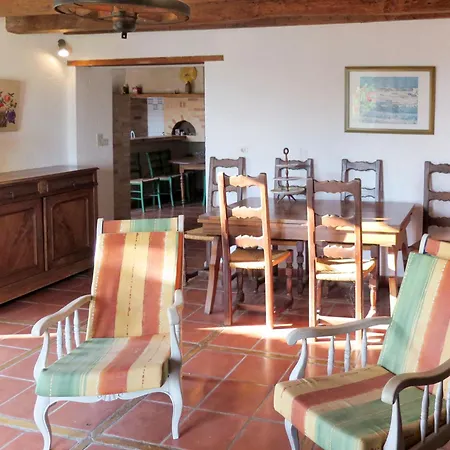 Roque Piquet By Interhome L'Honor-de-Cos